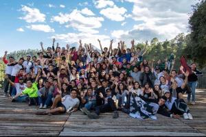 Foto: cortesía de Gaby Reséndiz. Campamento en Alpinia con Kin Camp