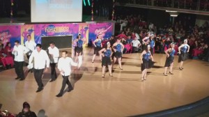 Foto: Cortesía de Gerardo. Durante la presentación de la coreo.